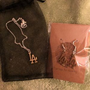 LA Necklace & earring bundle